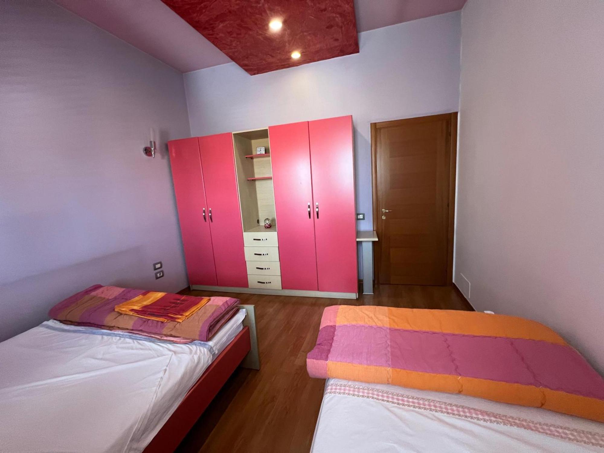 Apartment 189 Tirana Esterno foto